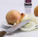 MD News Daily - 5 Benefits and Some Disadvantages You Can Get From Onions