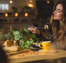 MD News Daily - How Dinner Plays a Vital Role in Your Sleep