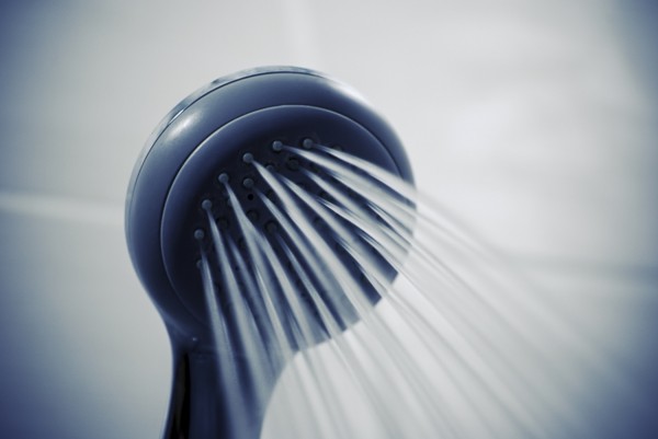 MD News Daily - 5 Reasons Why You Should Take a Cold Shower