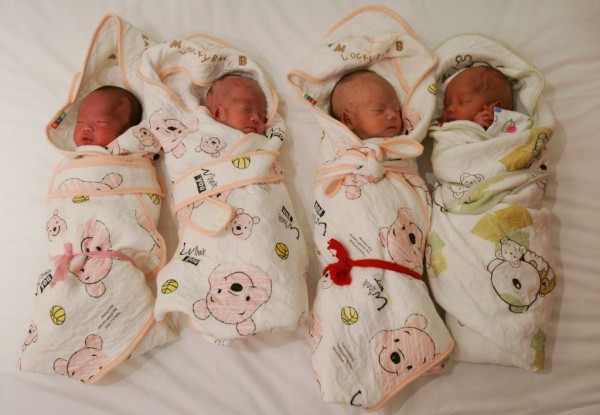 MD News Daily - One Month Old Quadruplets Leave Tongji Hospital MD News Daily - One Month Old Quadruplets Leave Tongji Hospital
