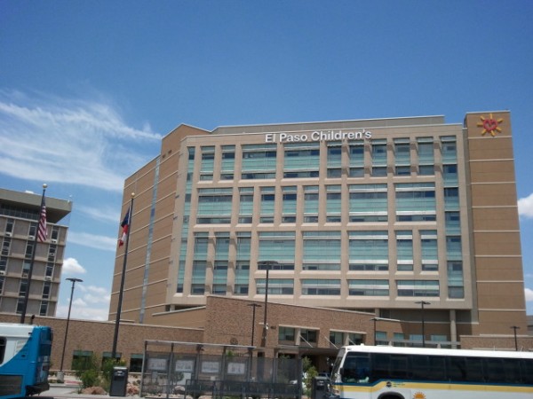 MD News Daily - 10-Year-Old Boy Gets a Standing Ovation at Texas Hospital After Completing His Last Round of Chemo MD News Daily - 10-Year-Old Boy Gets a Standing Ovation at Texas Hospital After Completing His Last Round of Chemo