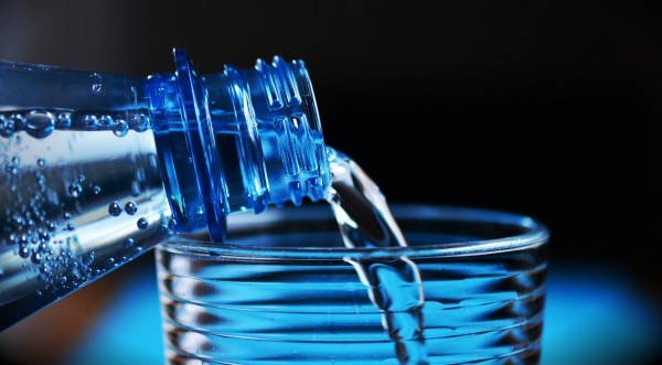 MD News Daily- Why Drinking Water First Thing in the Morning is Important