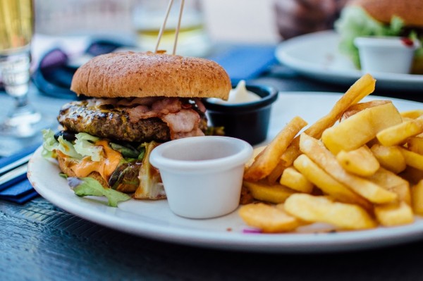 MD News Daily - 5 Foods You Should Not Eat to Avoid Skin Inflammation MD News Daily - 5 Foods You Should Not Eat to Avoid Skin Inflammation
