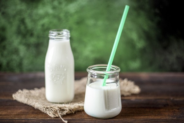 MD News Daily - Low-Fat Dairy Food Consumption May Increase Risk of Developing Parkinson’s Disease