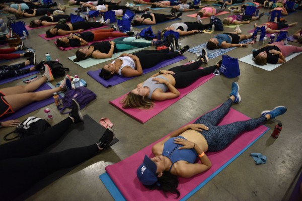 Getting in Shape? Here are Habits you Might be Doing these Holiday Season That can add to Your Weight Getting in Shape? Here are Habits you Might be Doing these Holiday Season That can add to Your Weight