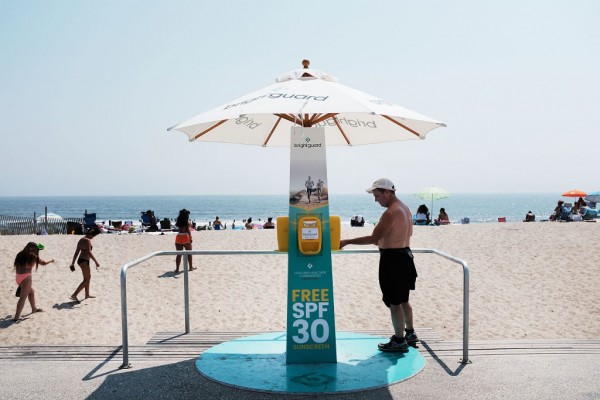 Sunscreens During Winter, do you need them? Sunscreens During Winter, do you need them?