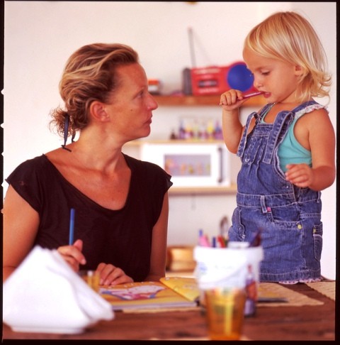 Mothers of Four-Year-Olds are Mostly Depressed Mothers of Four-Year-Olds are Mostly Depressed