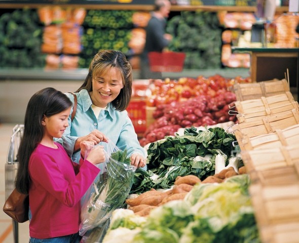 Living near Healthy Food Stores Reduces Obesity Risk in Children