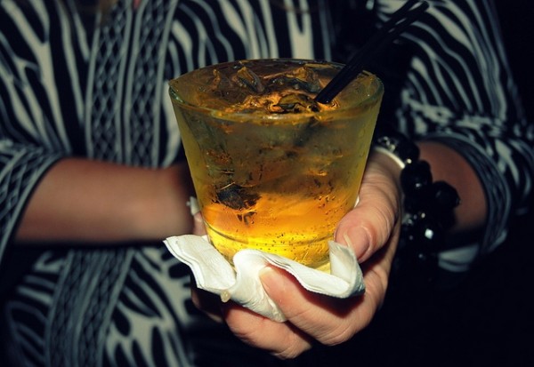 Mixing Red Bull with Vodka Makes You Keep on Boozing Mixing Red Bull with Vodka Makes You Keep on Boozing