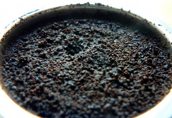Overdosing on Powdered Caffeine Causes Seizures and Death Overdosing on Powdered Caffeine Causes Seizures and Death