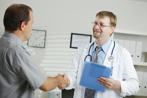 Cancer Patients Who Do Not Trust Their Doctors Experience Emotional and Mental Distress Cancer Patients Who Do Not Trust Their Doctors Experience Emotional and Mental Distress