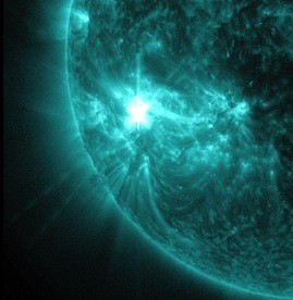 NASA's SDO Sees Returning Sunspot Produce Mid-Level Flare