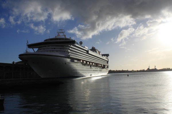 Cruise Ship Cruise Ship