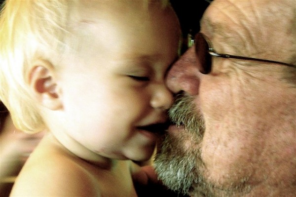 Study Links Fathers’ Age during Childbearing to Psychiatric and Academic Difficulties in Children 